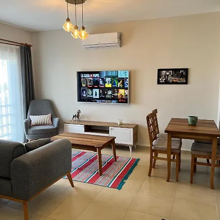 アパート 2+1 House In Center With Sea View And Big Private Garden *