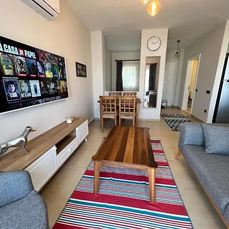 2+1 House In Center With Sea View And Big Private Garden *